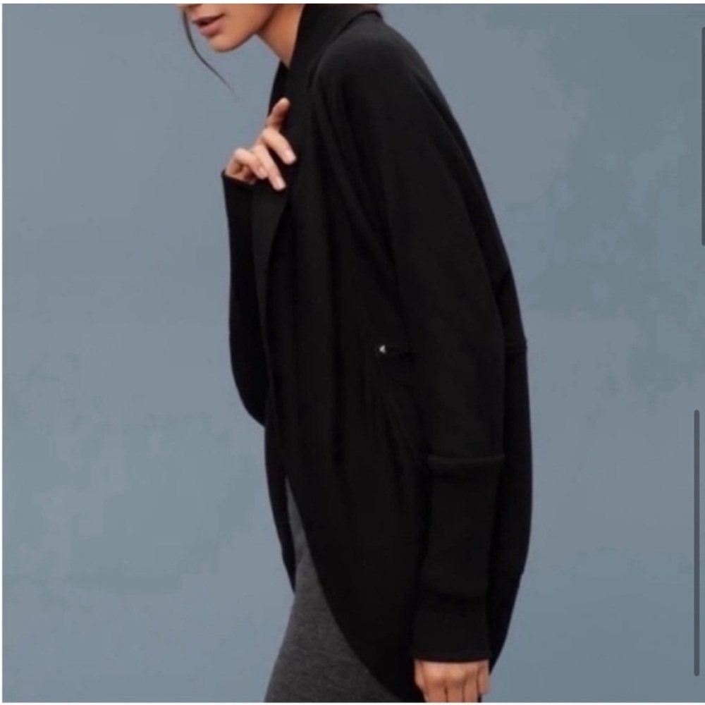 Aritzia Wilfred Free Diderot Cocoon Oversized Cardigan Dark Academia GrungeGoth - Picture 2 of 8